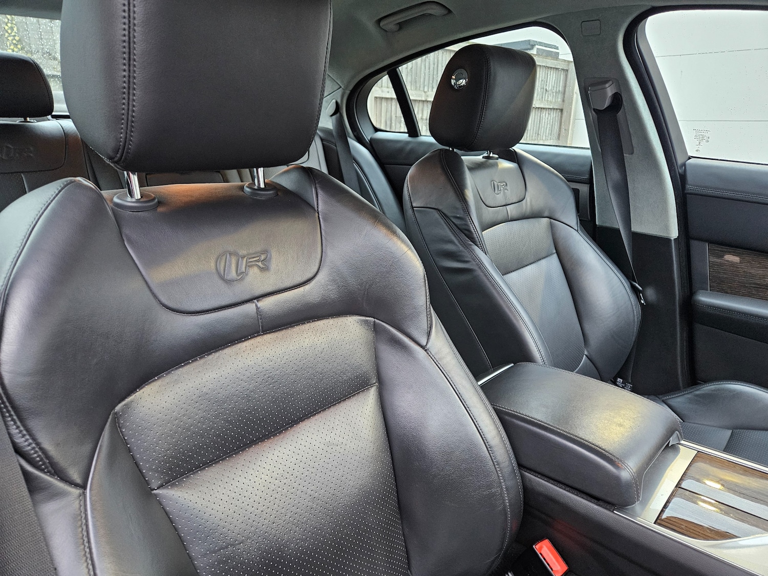 Used Jaguar XF 2014 for sale - 77310939: Photo 16