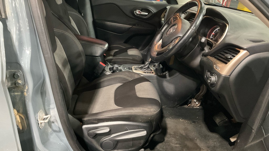 Used Jeep Cherokee 2015 for sale - 77578864: Photo 7