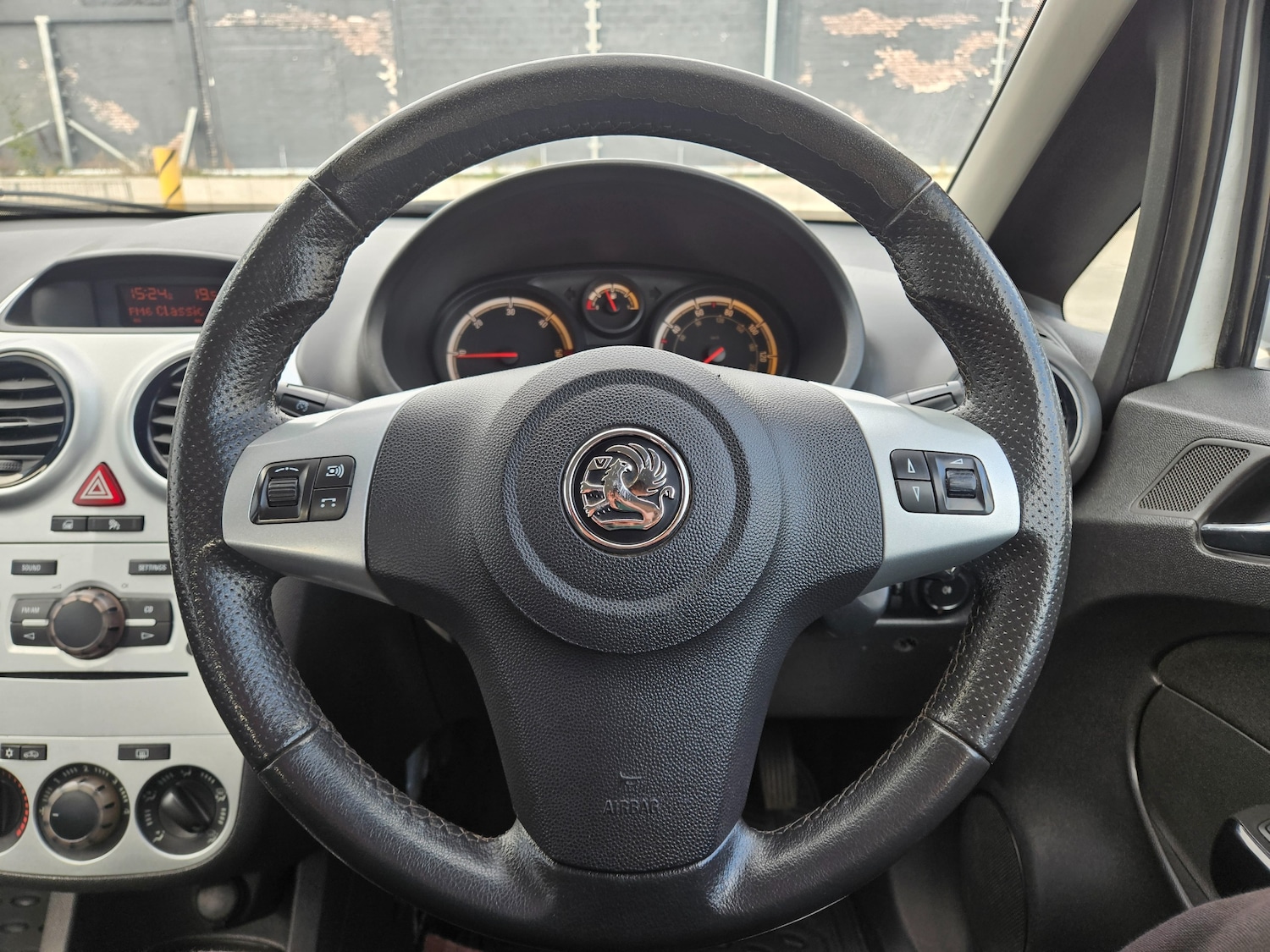 Used Vauxhall Corsa 2011 for sale - 76531494: Photo 14