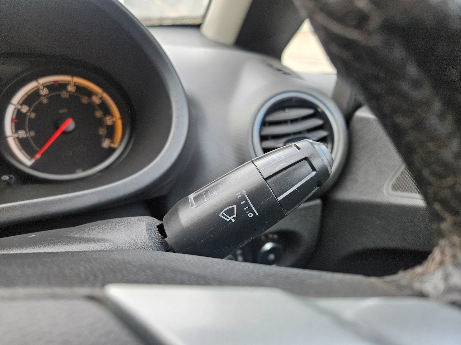 Used Vauxhall Corsa 2011 for sale - 76531494: Photo 18