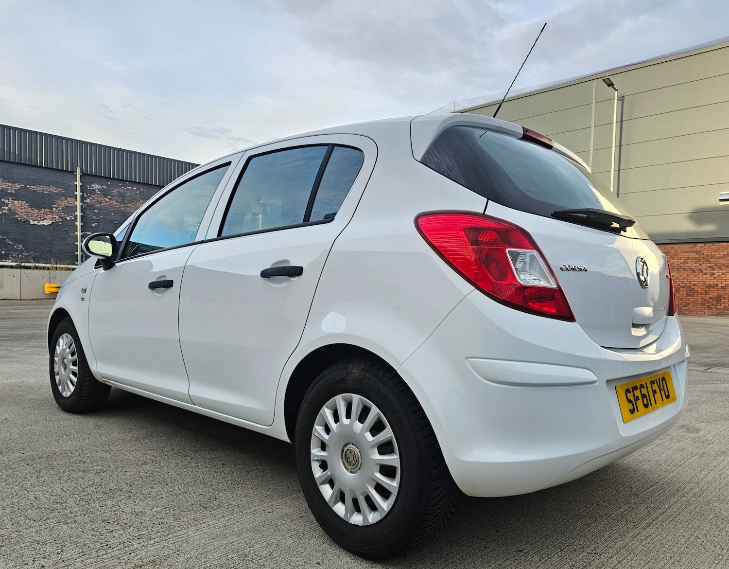Used Vauxhall Corsa 2011 for sale - 76531494: Photo 5