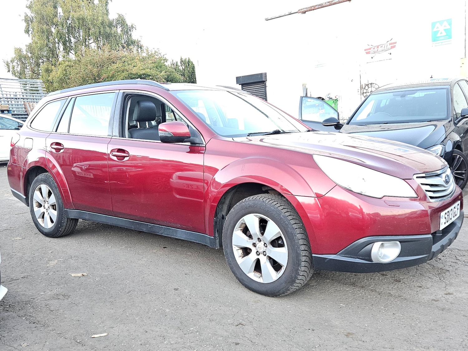 Used Subaru Outback 2013 for sale - 76074856: Photo 3