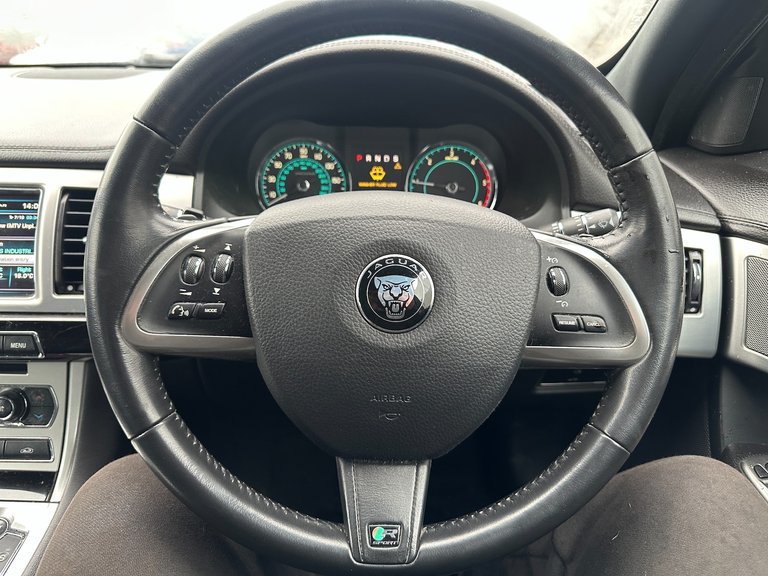 Used Jaguar XF 2014 for sale - 78141923: Photo 9