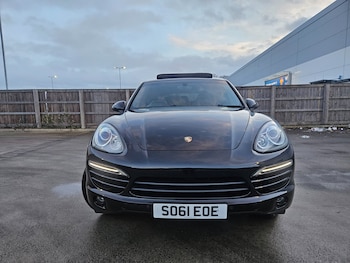 Used Porsche Cayenne 2011 for sale - 77364122: Photo