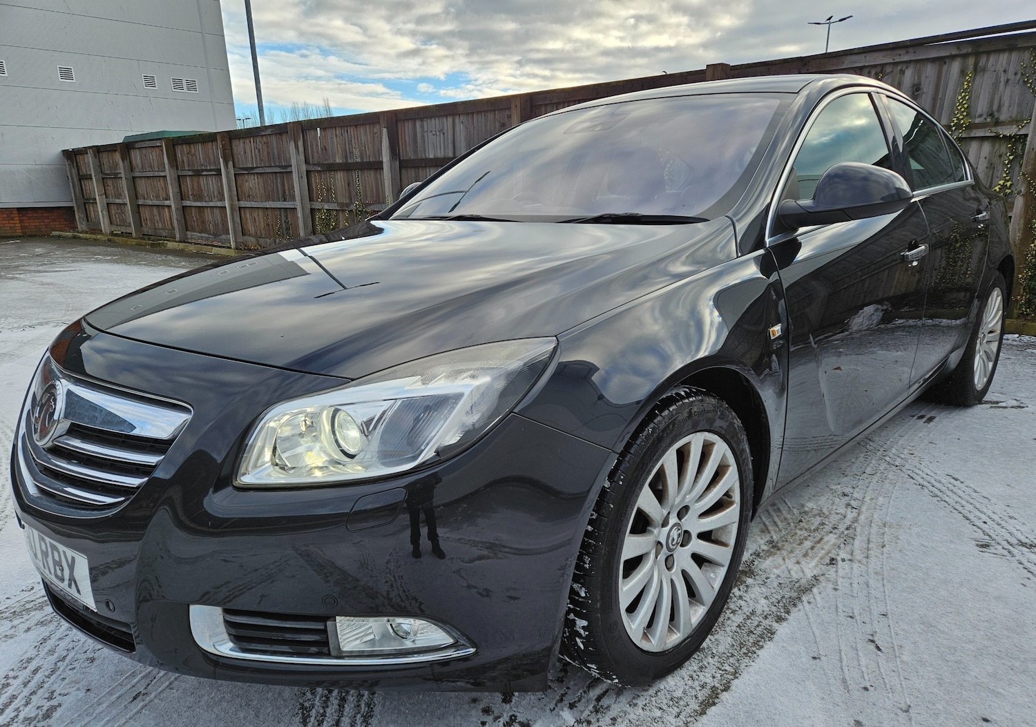 Used Vauxhall Insignia 2010 for sale - 77614647: Photo 4