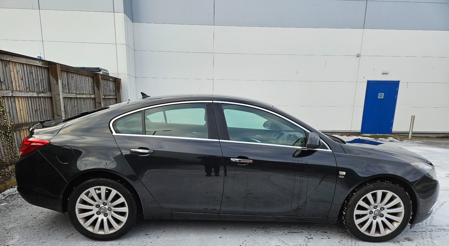 Used Vauxhall Insignia 2010 for sale - 77614647: Photo 9