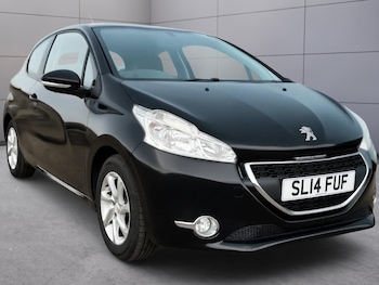 Used Peugeot 208 2014 for sale - 78926902: Photo