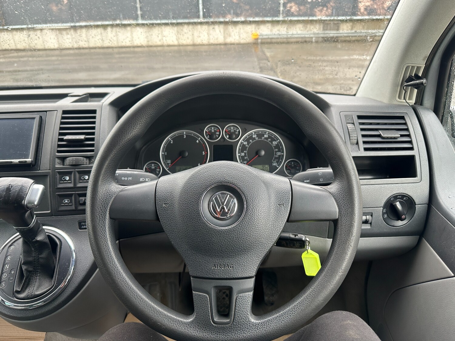 Used Volkswagen Caravelle for sale - 77688224: Photo 17