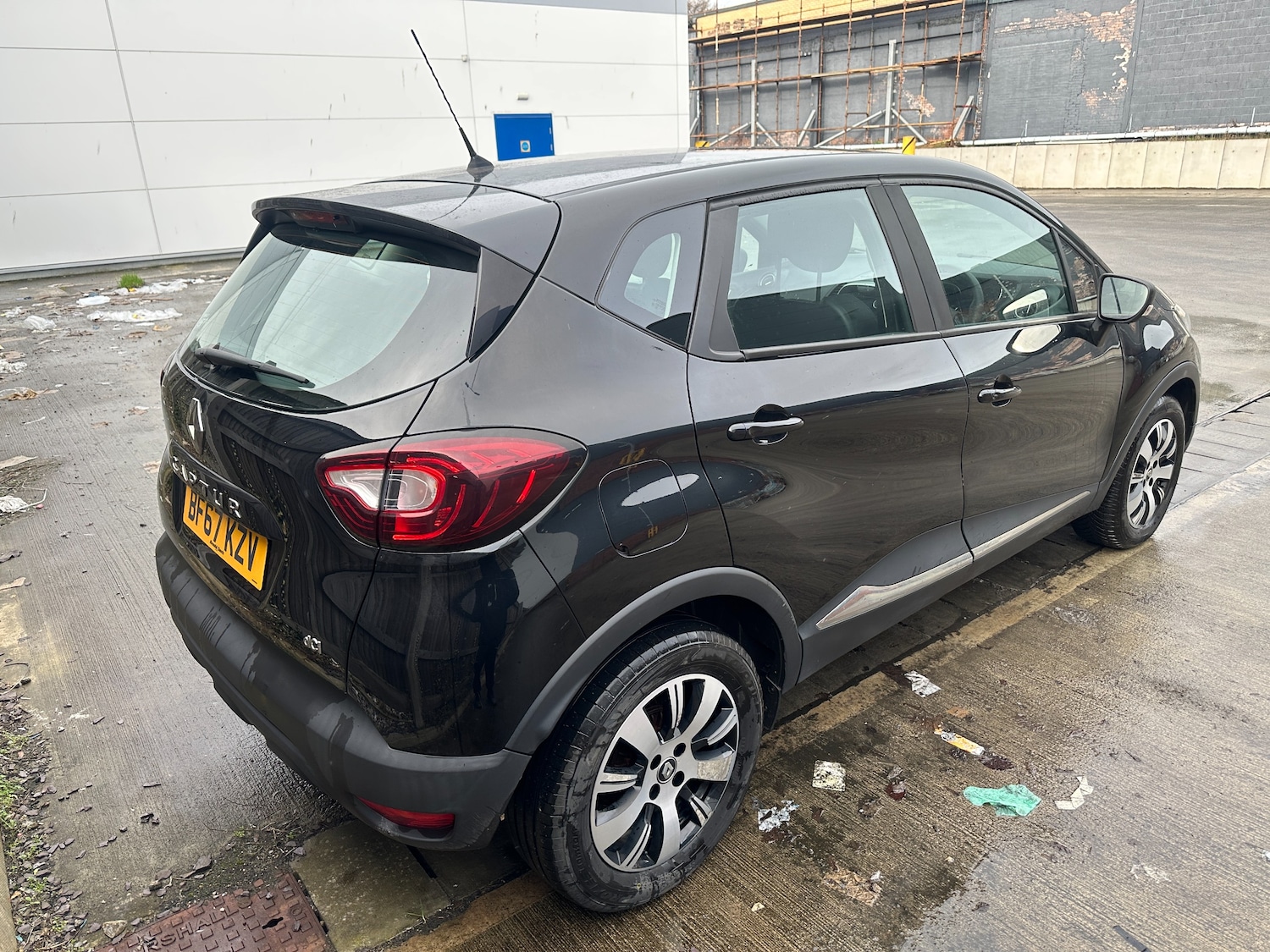 Used Renault Captur for sale - 77688222: Photo 6