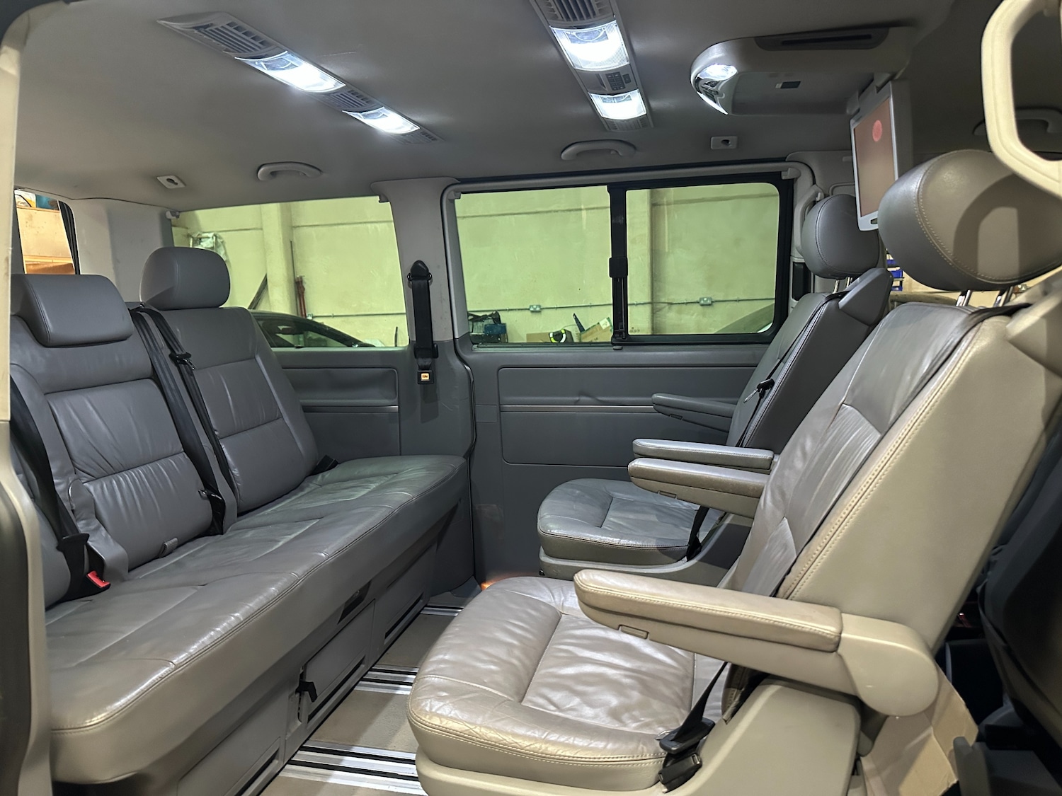 Used Volkswagen Caravelle 2007 for sale - 78074864: Photo 23