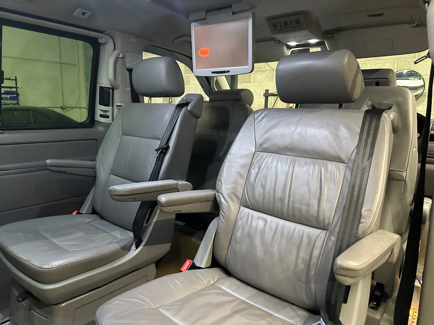 Used Volkswagen Caravelle 2007 for sale - 78074864: Photo 24