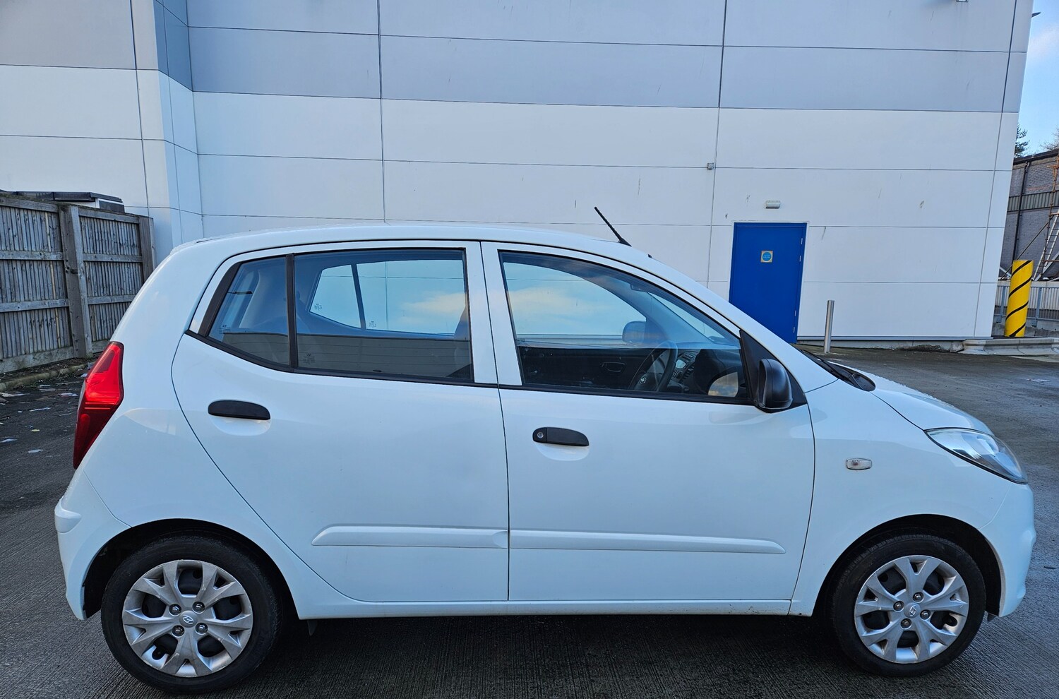 Used Hyundai i10 2013 for sale - 77614620: Photo 10