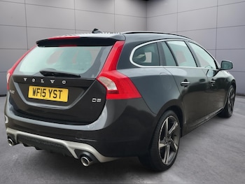Used Volvo V60 2015 for sale - 78496842: Photo