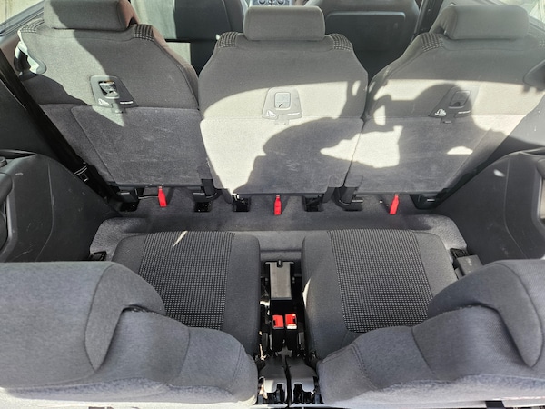 Used Peugeot 5008 2014 for sale - 76273769: Photo 13