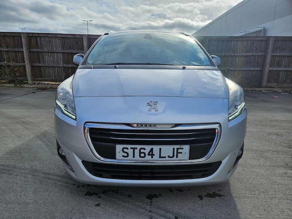 Used Peugeot 5008 2014 for sale - 76273769: Photo 3