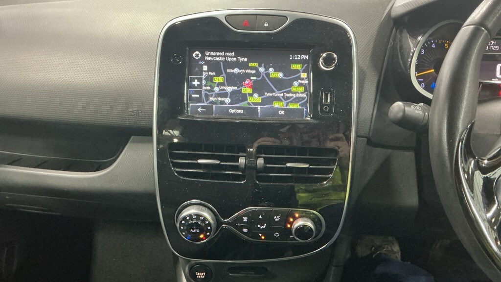 Used Renault Clio 2015 for sale - 77855812: Photo 7