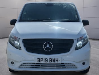 Used Mercedes-Benz Vito 2019 for sale - 78307900: Photo