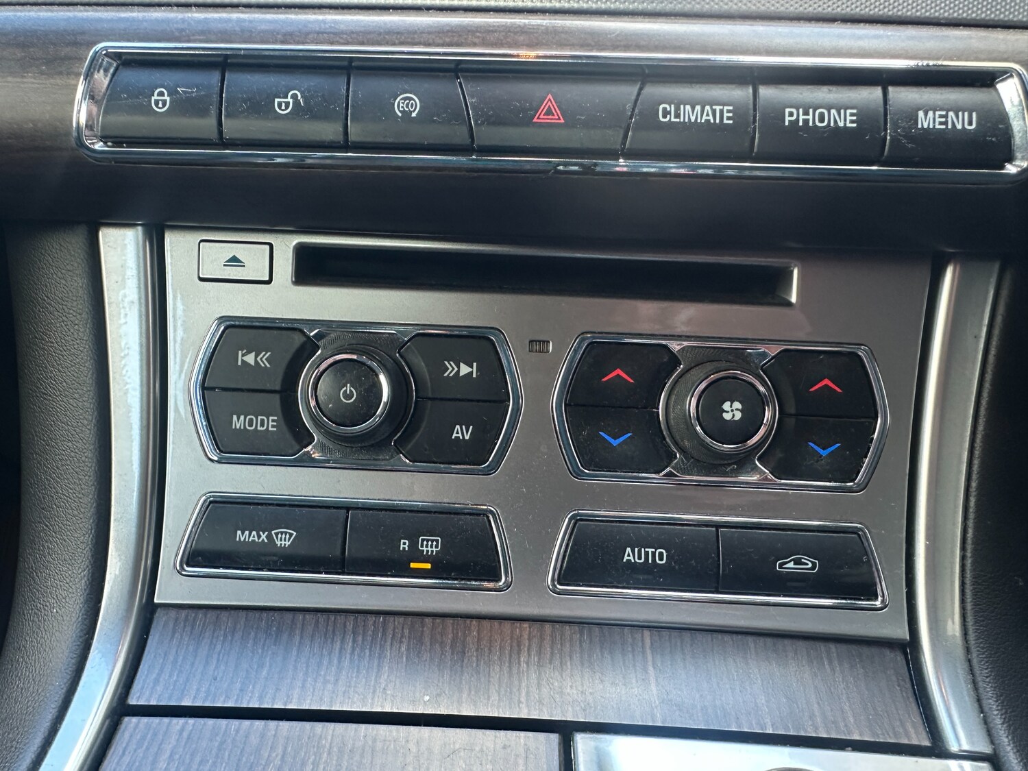 Used Jaguar XF 2011 for sale - 78141924: Photo 12