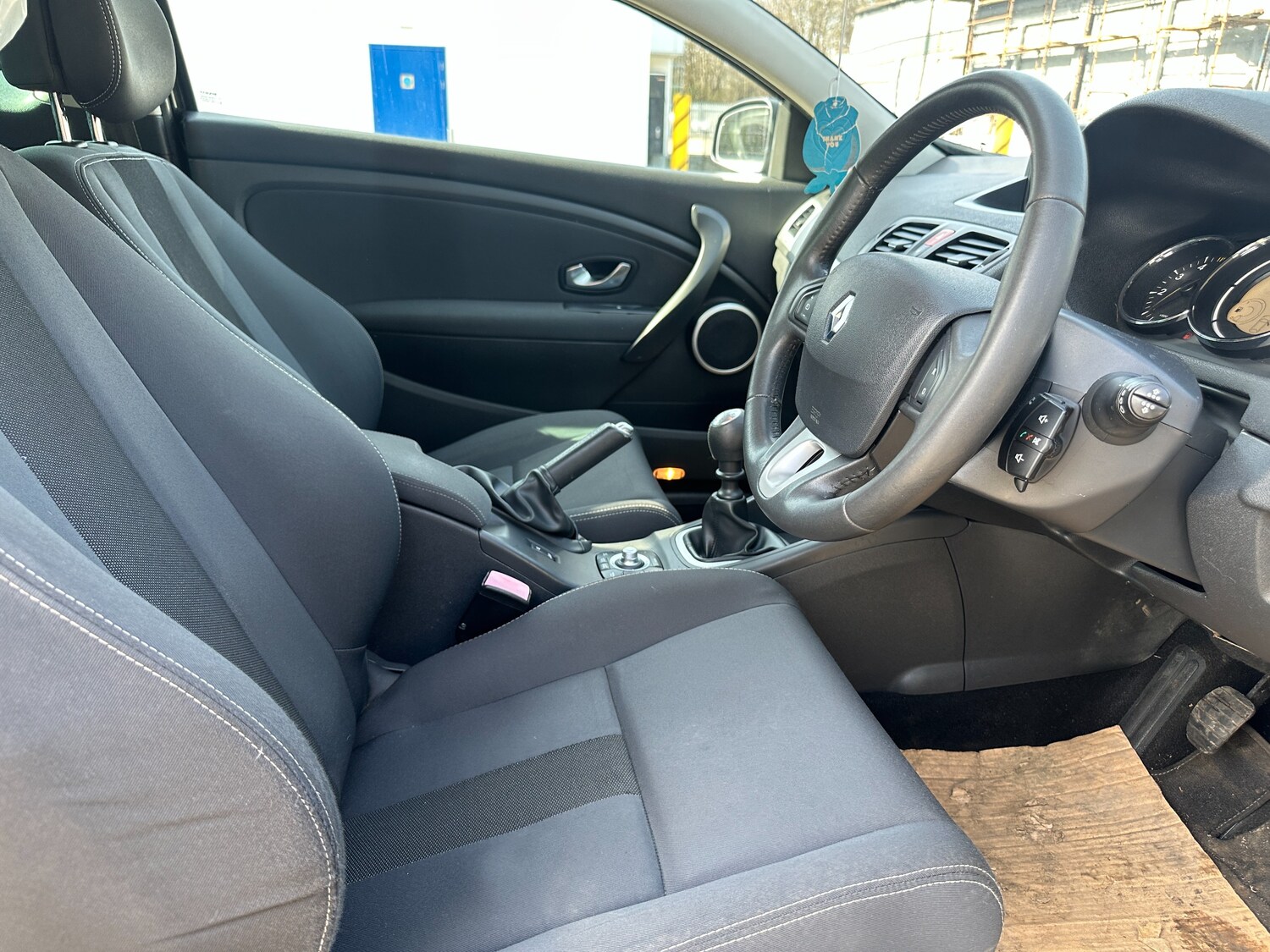 Used Renault Megane 2010 for sale - 77997659: Photo 11