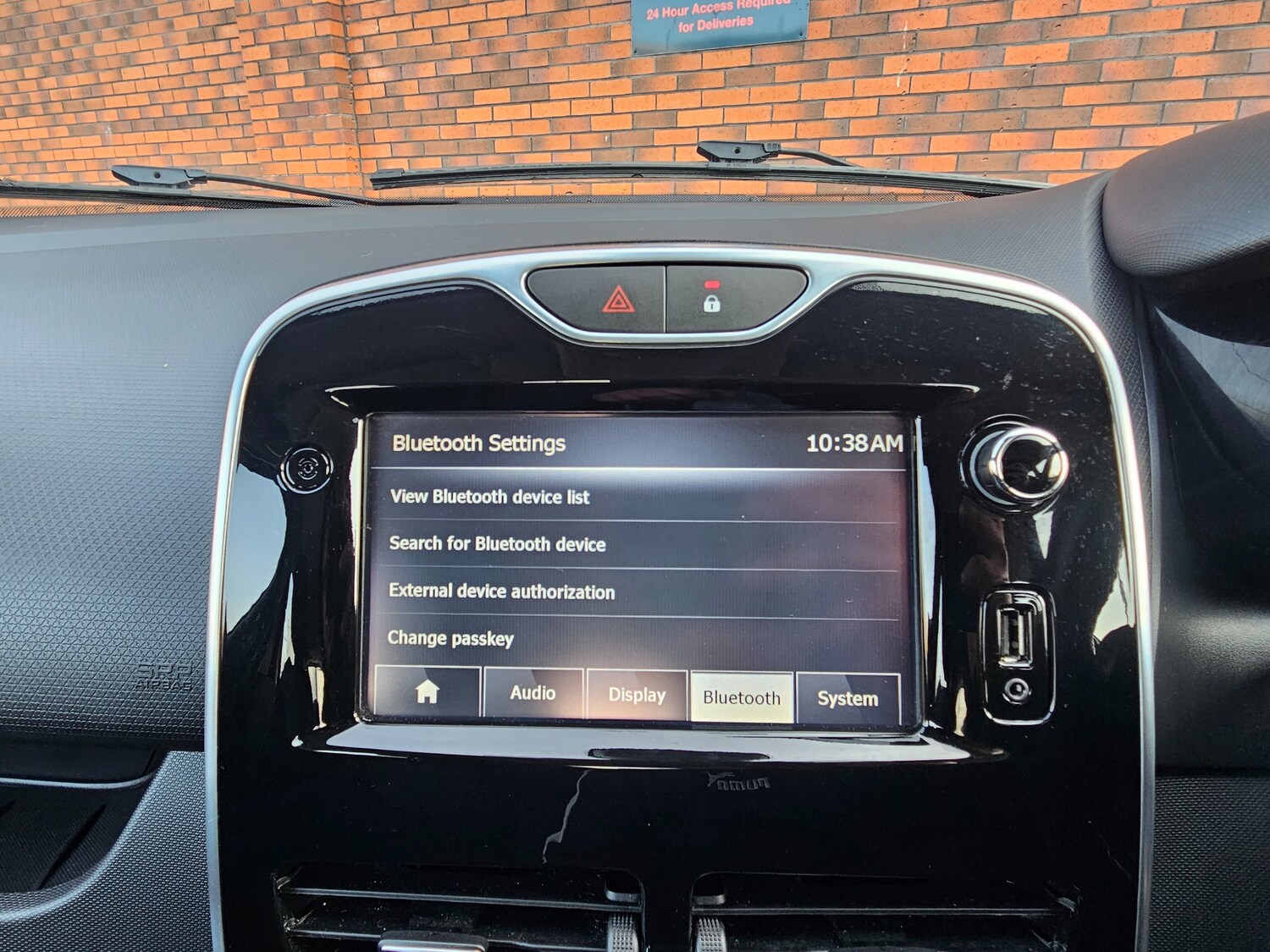 Used Renault Clio for sale - 77974071: Photo 15