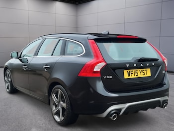 Used Volvo V60 2015 for sale - 78900324: Photo