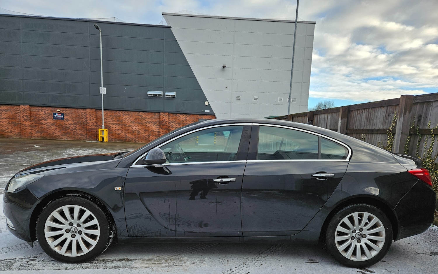 Used Vauxhall Insignia 2010 for sale - 77164245: Photo 5