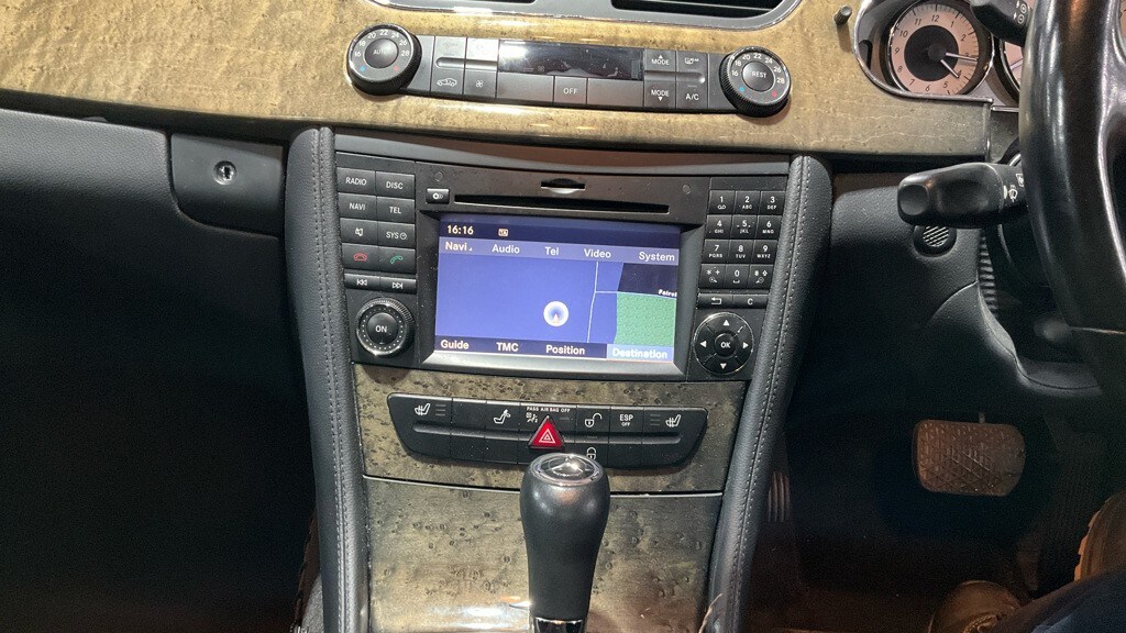 Used Mercedes-Benz CLS 2010 for sale - 77855811: Photo 7