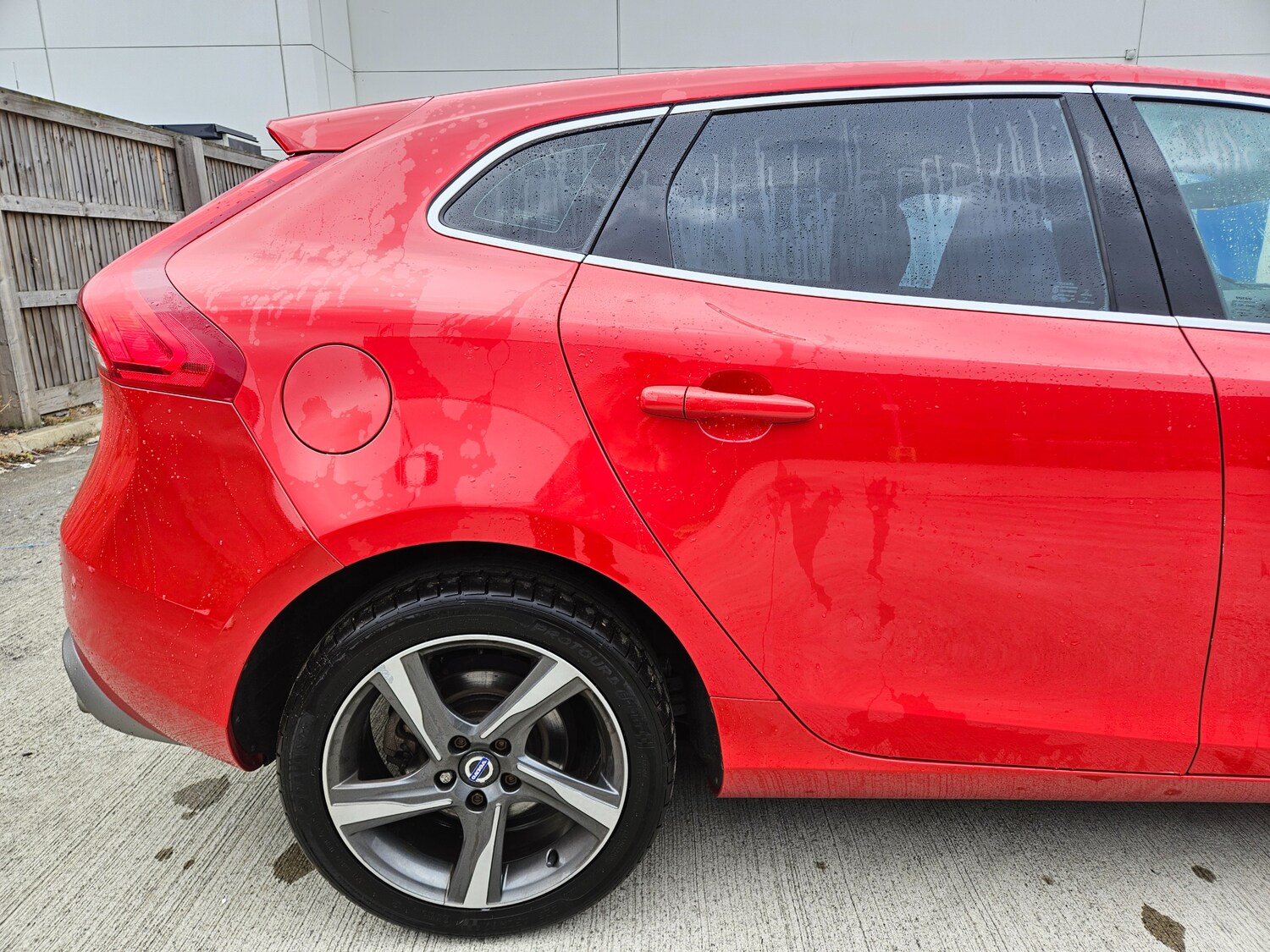Used Volvo V40 2015 for sale - 76438930: Photo 13