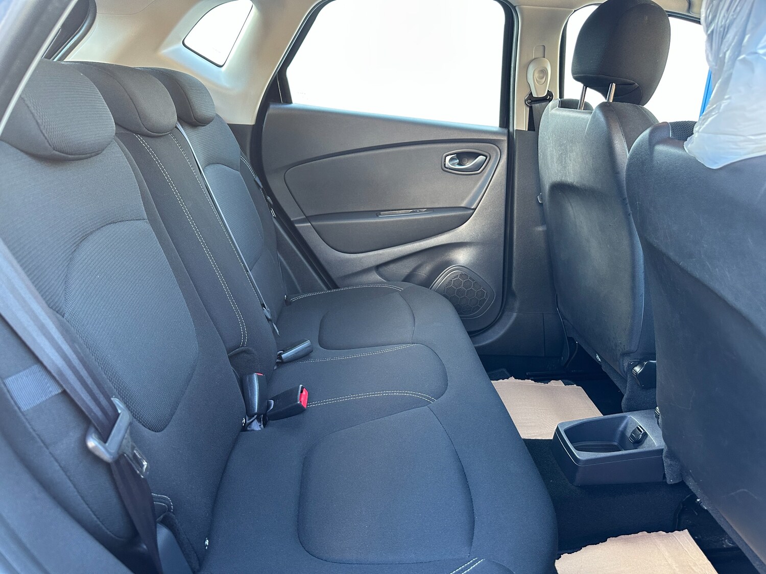 Used Renault Captur for sale - 77931798: Photo 17