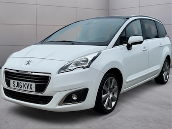 Used Peugeot 5008 2016 for sale - 79455031: Photo