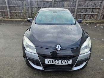 Used Renault Megane 2010 for sale - 77562644: Photo