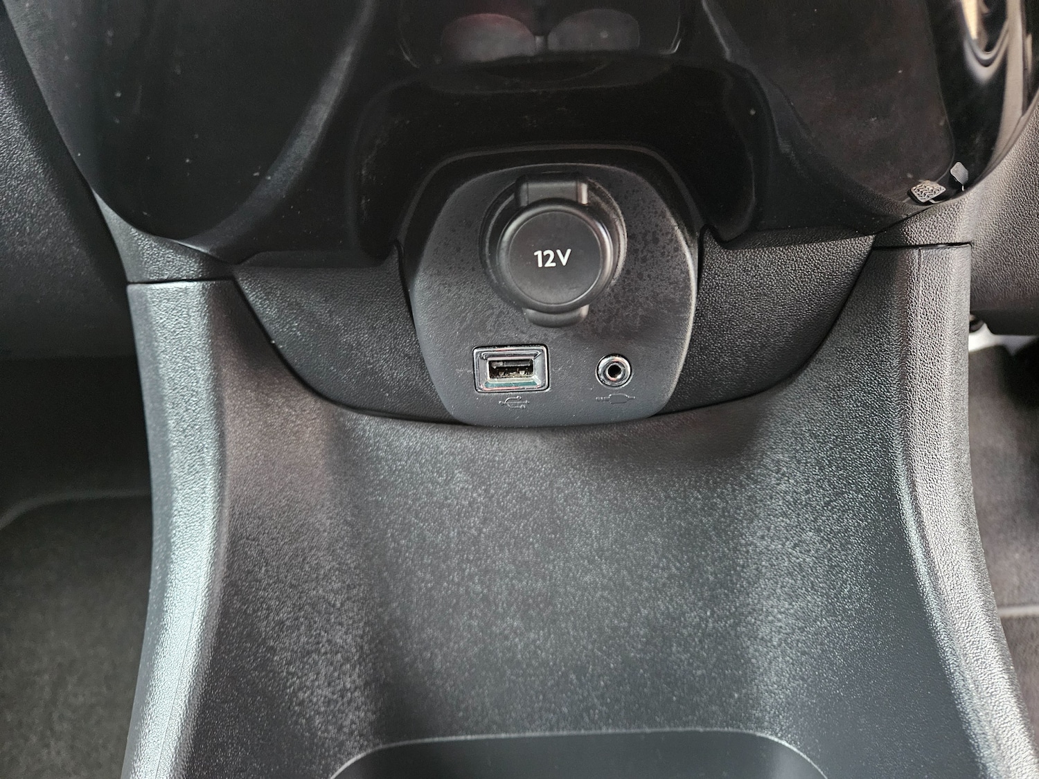 Used Peugeot 108 2016 for sale - 76531493: Photo 18