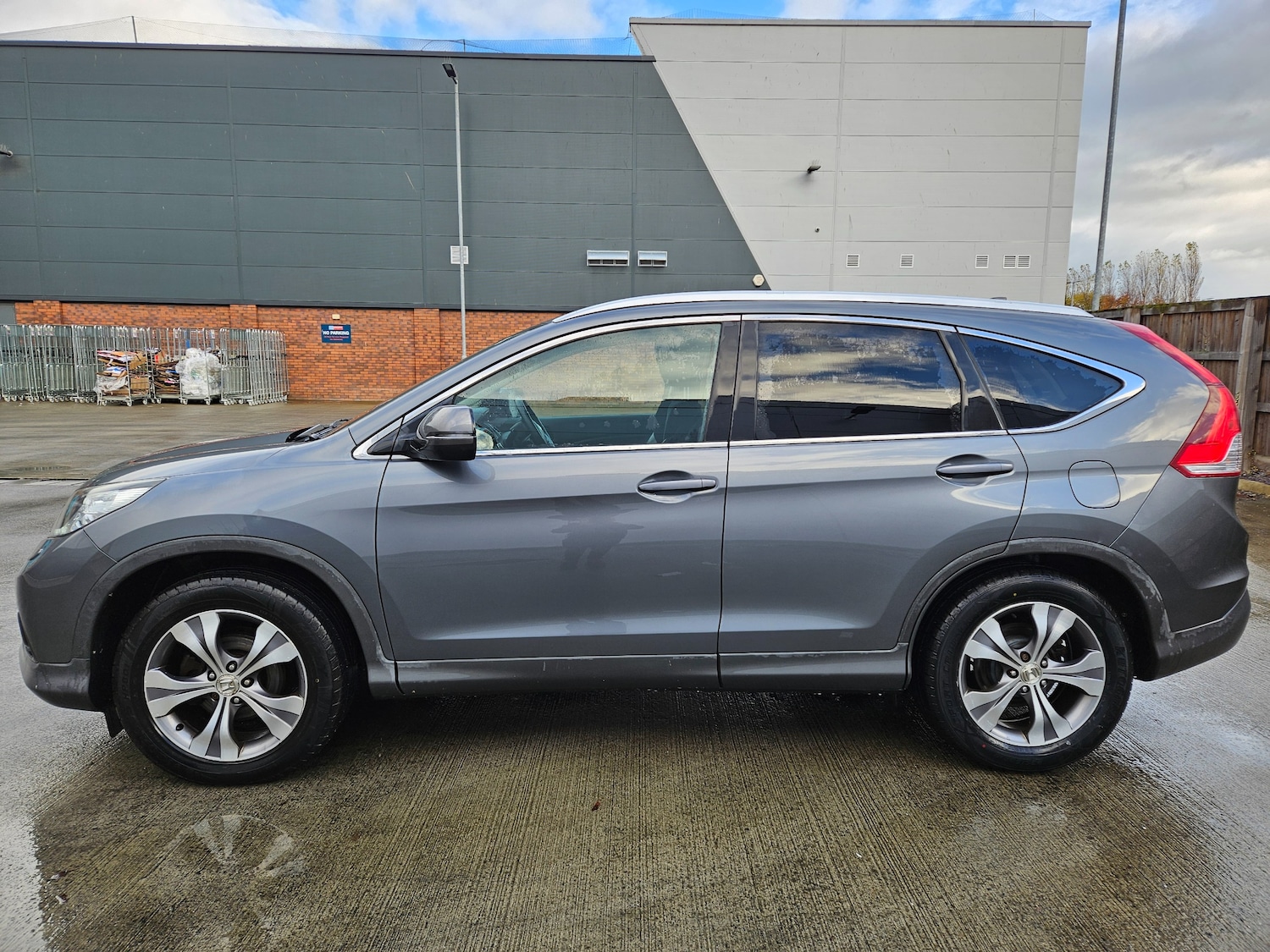 Used Honda CR-V for sale - 76531517: Photo 5