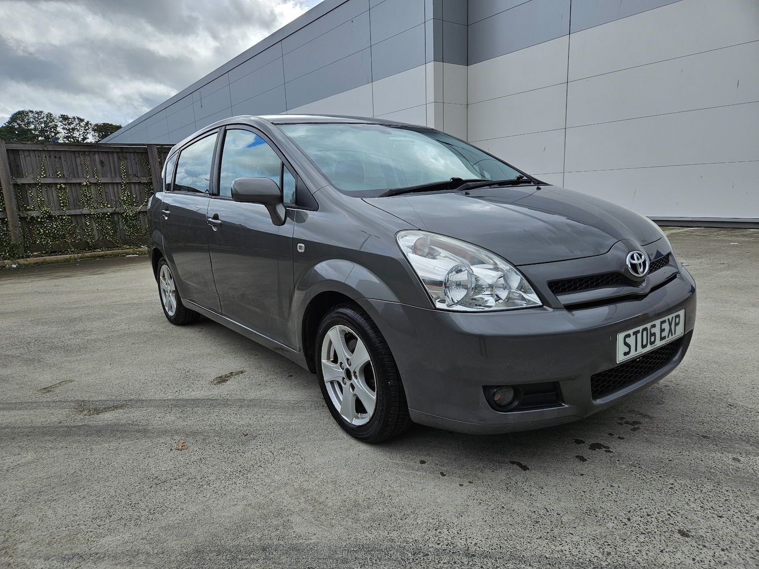 Used Toyota Corolla Verso 2006 for sale - 76531526: Photo 1