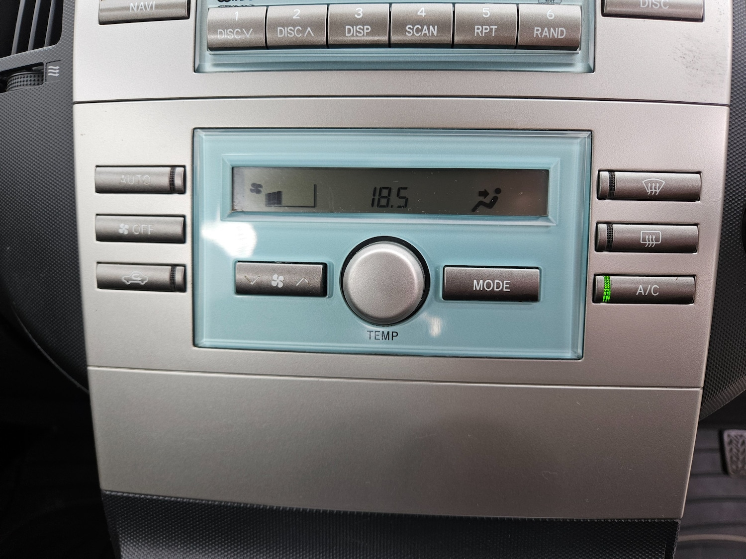 Used Toyota Corolla Verso 2006 for sale - 76531526: Photo 16