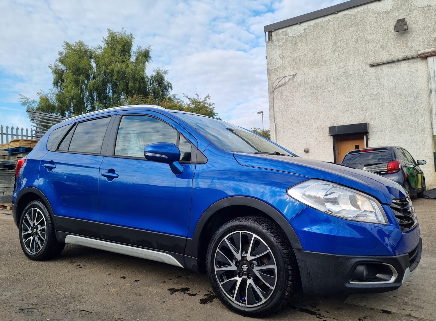 Used Suzuki SX4 S-Cross 2015 for sale - 76969105: Photo 1