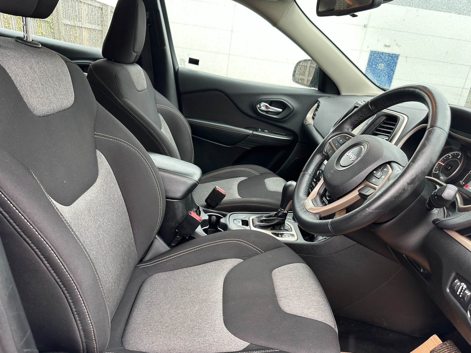 Used Jeep Cherokee for sale - 77688215: Photo 11