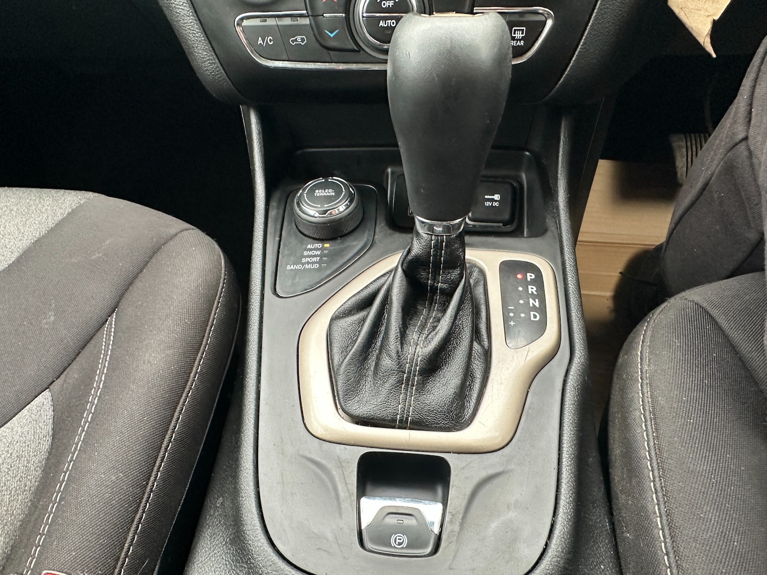 Used Jeep Cherokee for sale - 77688215: Photo 16