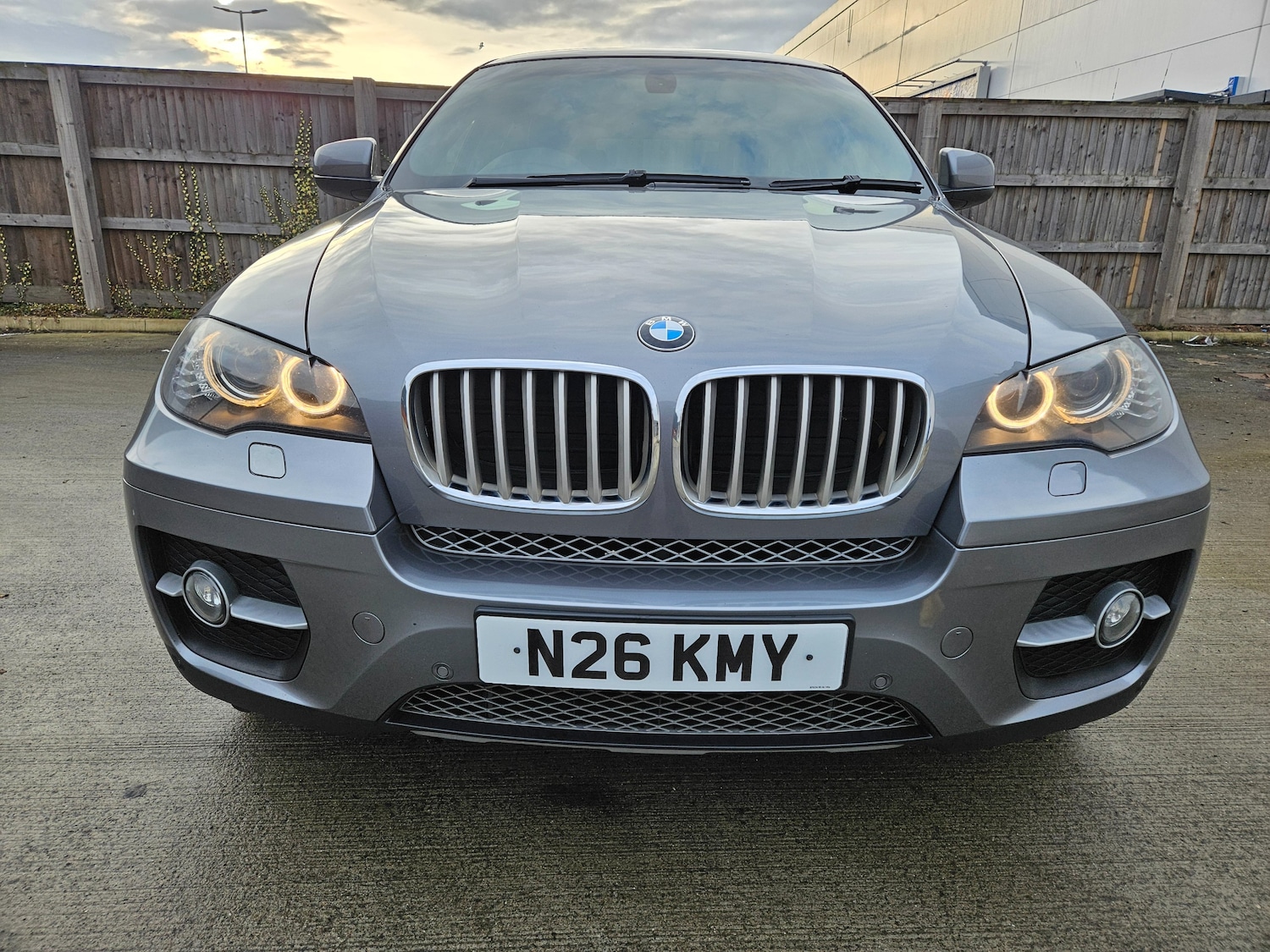 Used BMW X6 2010 for sale - 76706688: Photo 2