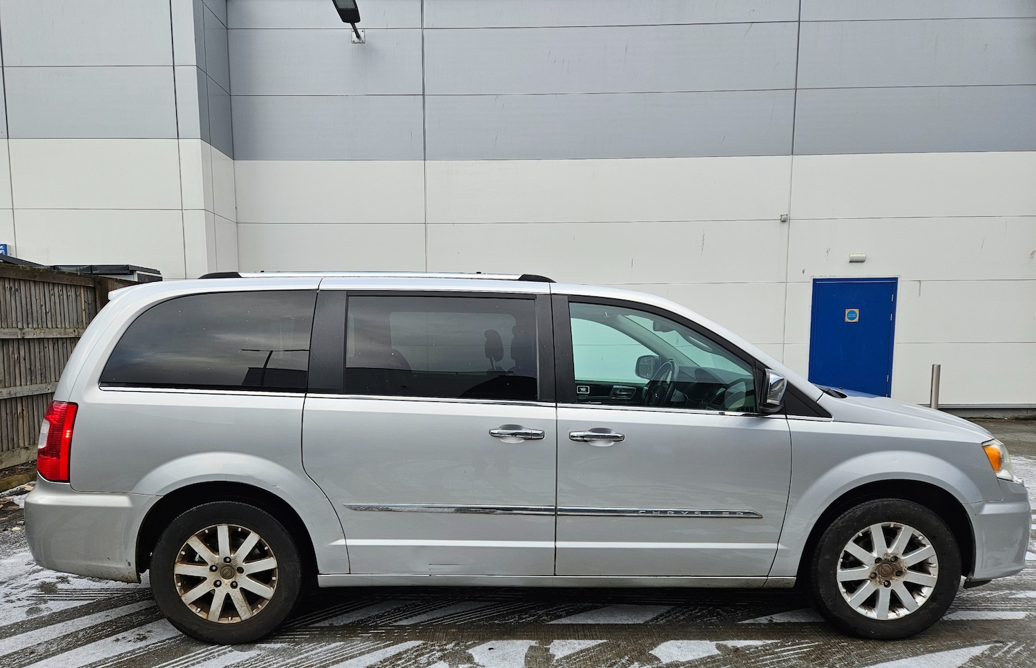 Used Chrysler Grand Voyager 2011 for sale - 77164247: Photo 9