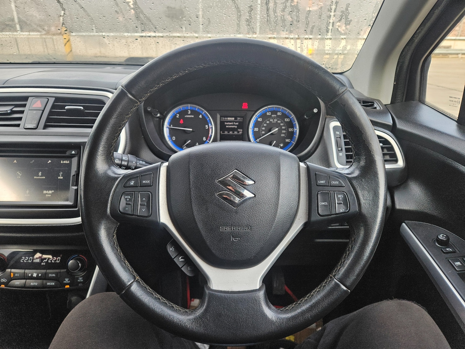 Used Suzuki SX4 S-Cross 2015 for sale - 77931804: Photo 18