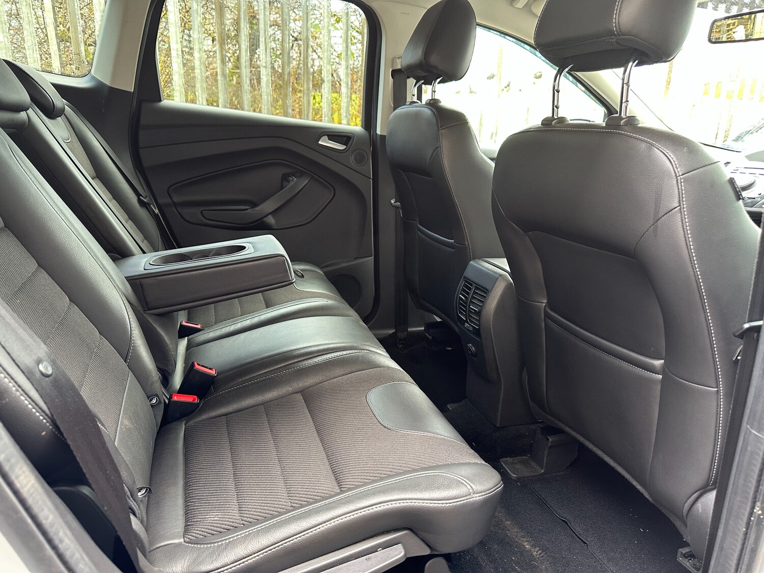 Used Ford Kuga 2015 for sale - 78074867: Photo 9