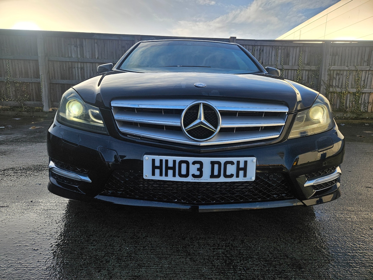 Used Mercedes-Benz C Class for sale - 77614663: Photo 4