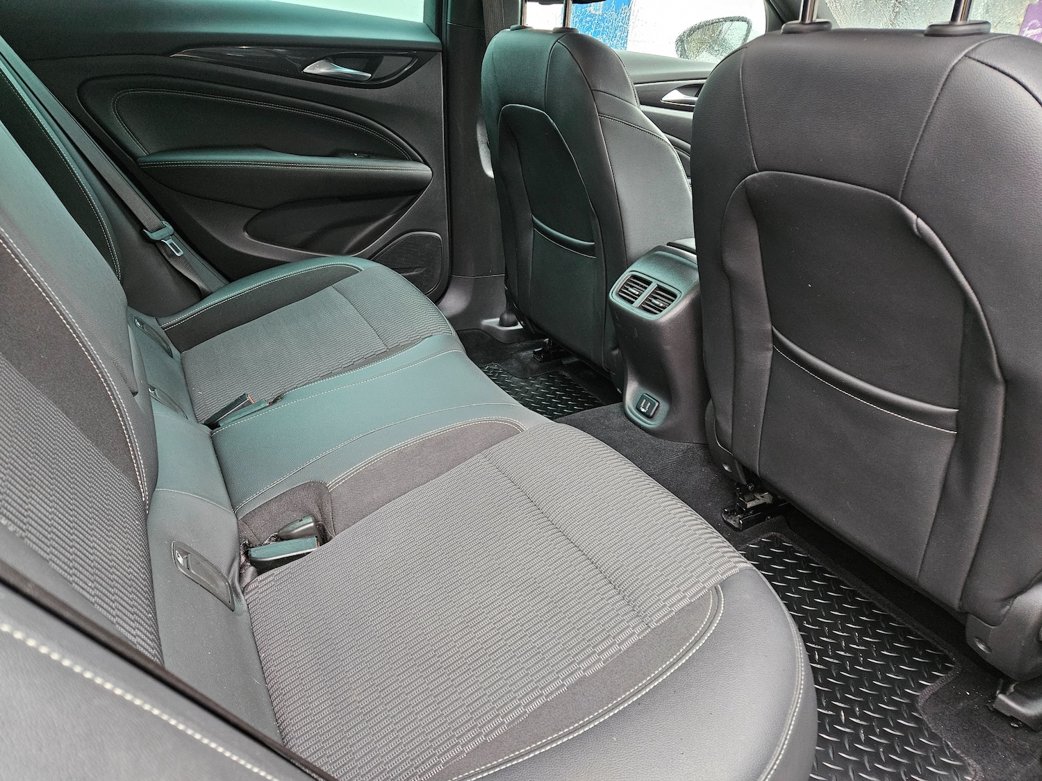 Used Vauxhall Insignia for sale - 77614665: Photo 10