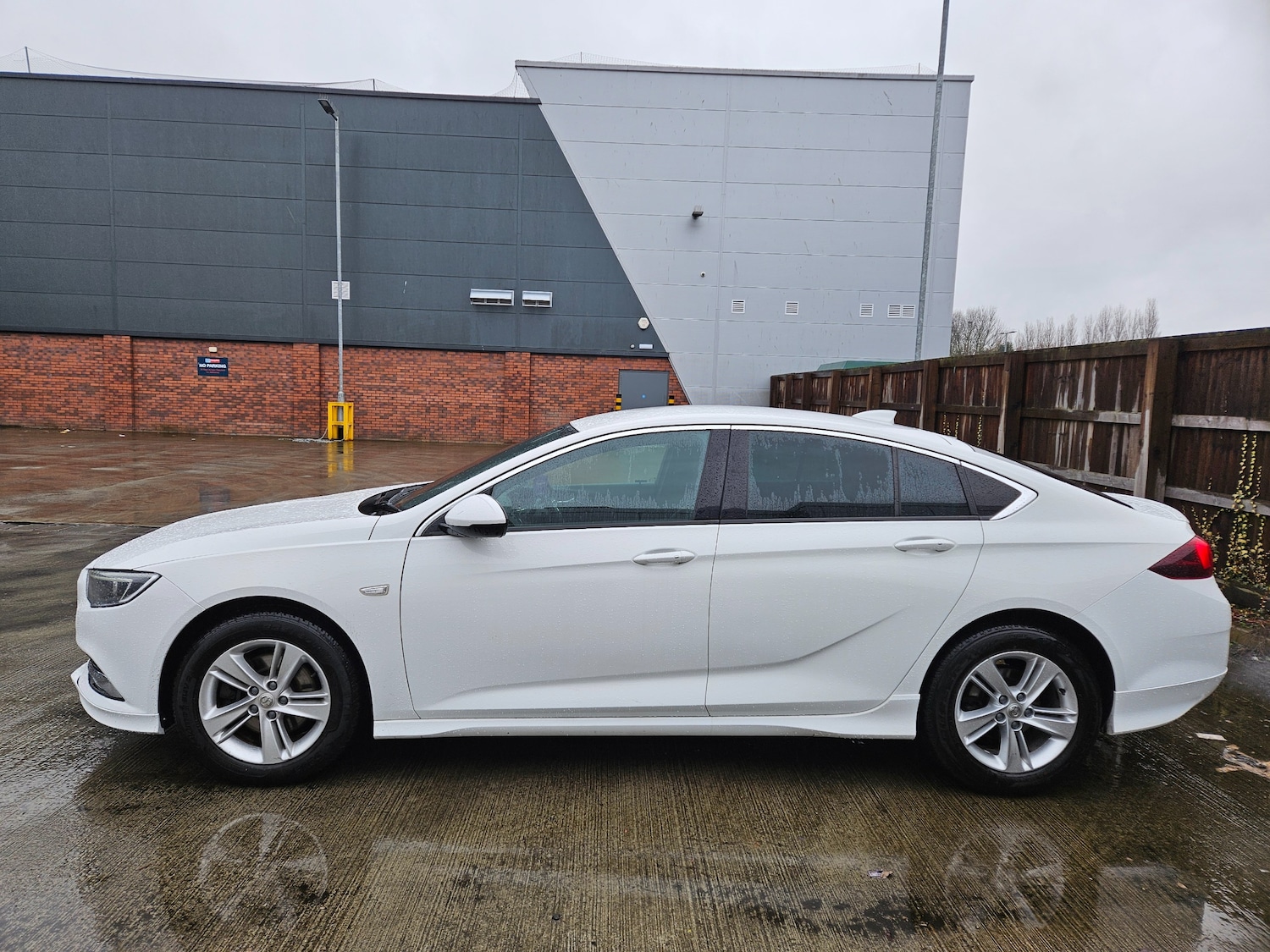 Used Vauxhall Insignia for sale - 77614665: Photo 5