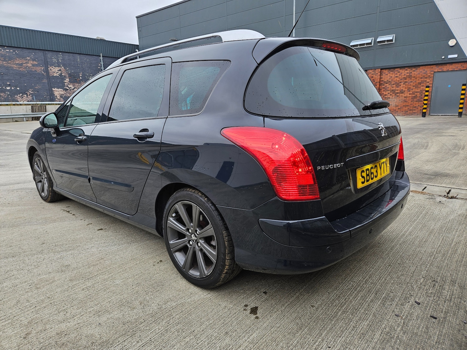 Used Peugeot 308 SW 2014 for sale - 76181960: Photo 6