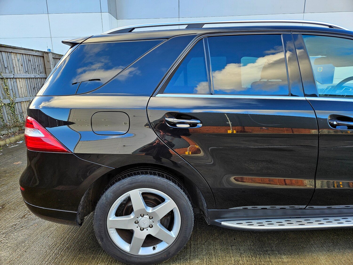 Used Mercedes-Benz M Class for sale - 77931754: Photo 11