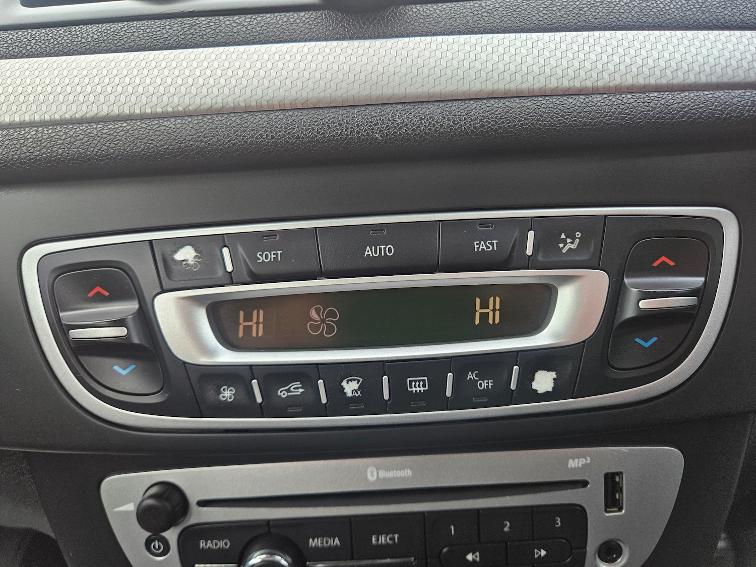 Used Renault Megane for sale - 76477483: Photo 18