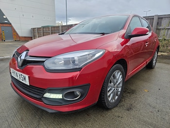 Used Renault Megane 2014 for sale - 76477483: Photo