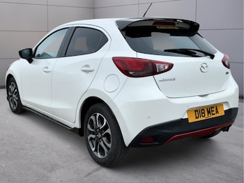 Used Mazda Mazda2 2016 for sale - 79351077: Photo